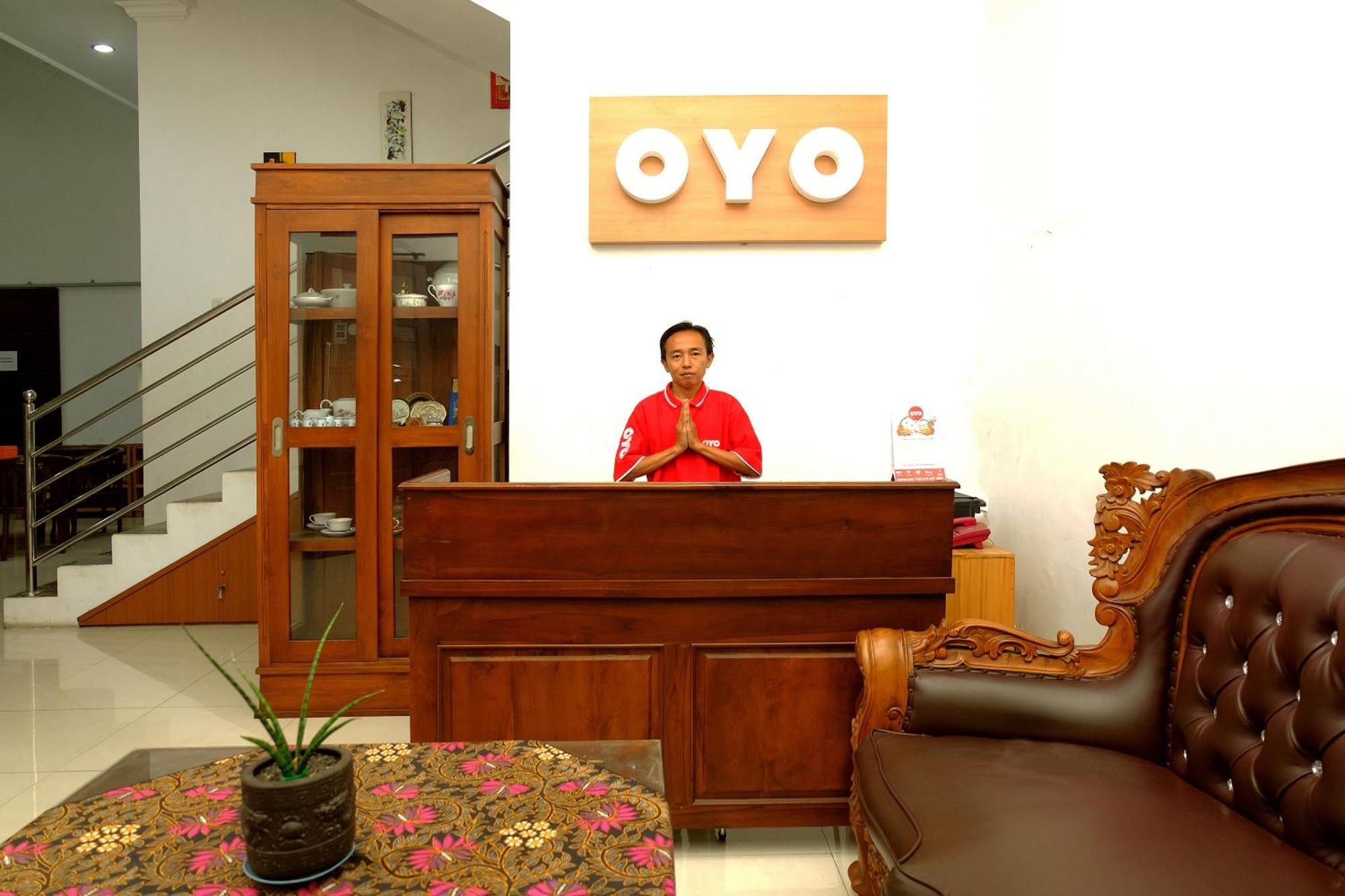 Oyo 350 D' Maktab Homestay Syariah 말랑 외부 사진
