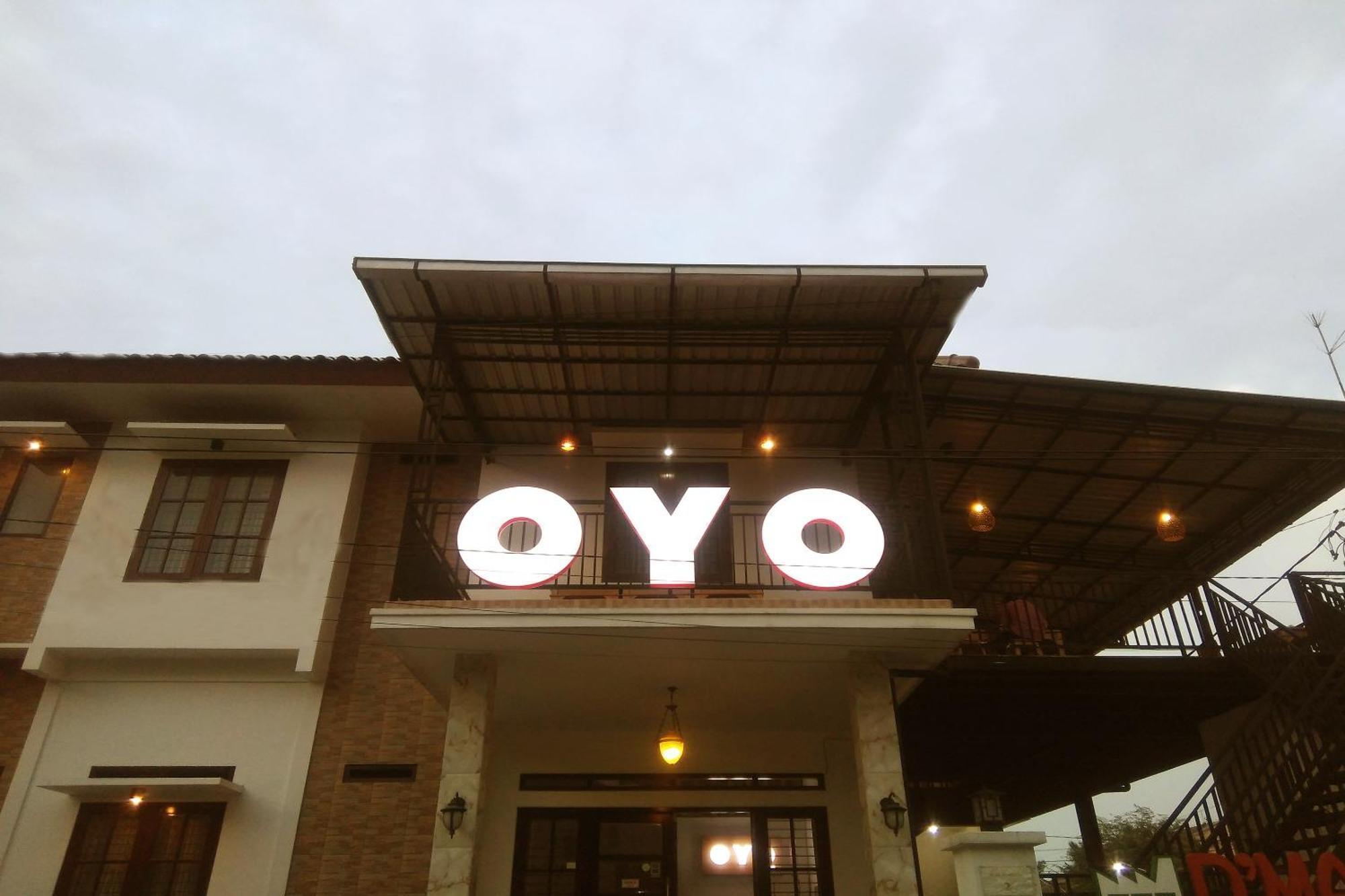 Oyo 350 D' Maktab Homestay Syariah 말랑 외부 사진