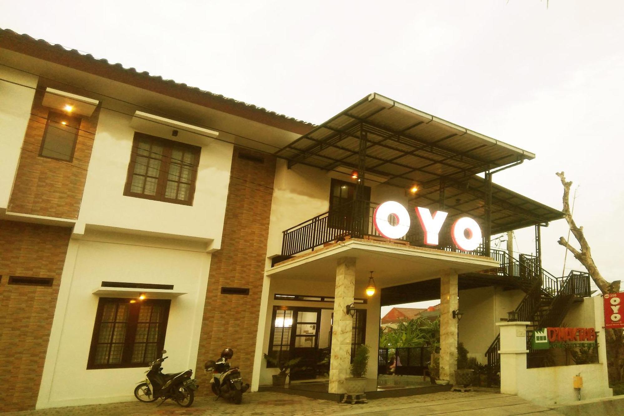 Oyo 350 D' Maktab Homestay Syariah 말랑 외부 사진